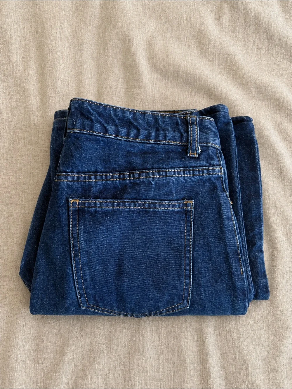DISSH Wide-Leg High-Rise Jeans in Dark Blue - Picture 4 of 5